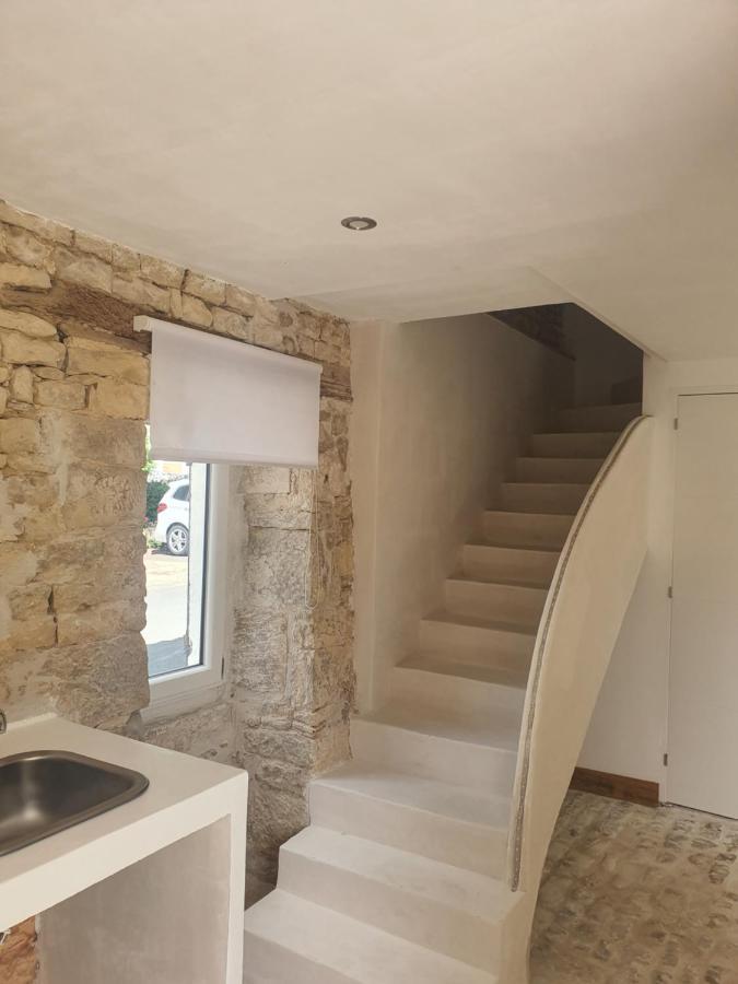 La P'Tite Ecurie Apartment Saint-Jean-de-Liversay Exterior photo
